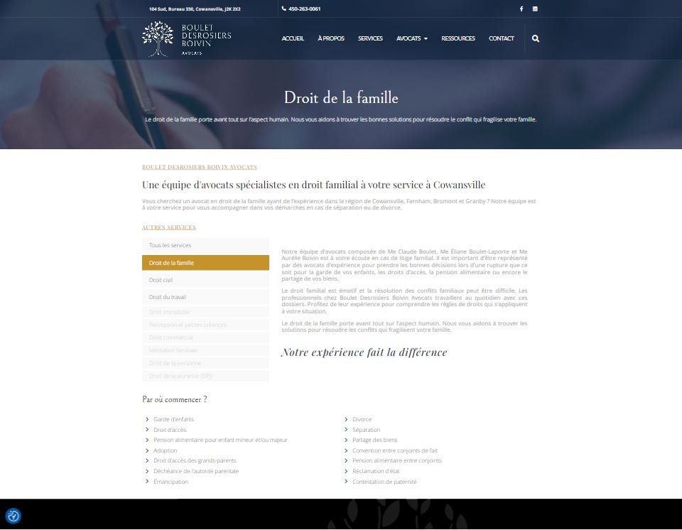 Page service moderne avec beaucoup d'information